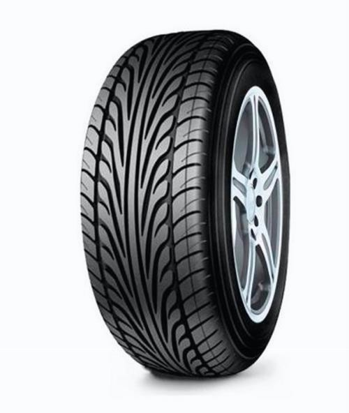 Infinity INF050 215/40 R17 87W